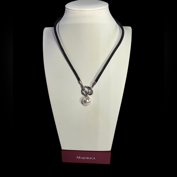 Sterling Silver and Black Necklace with Pearl Pendant - Picture 1 of 2